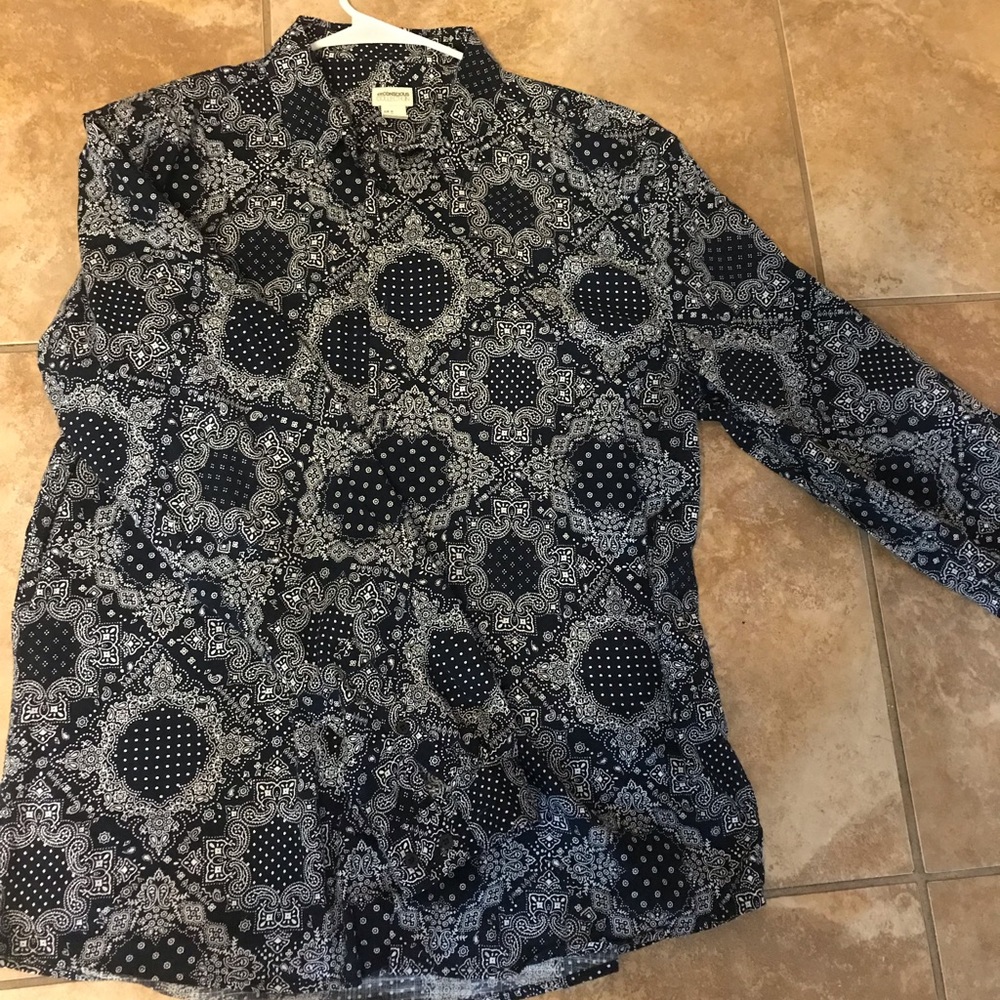 Men’s H&M long sleeve shirt